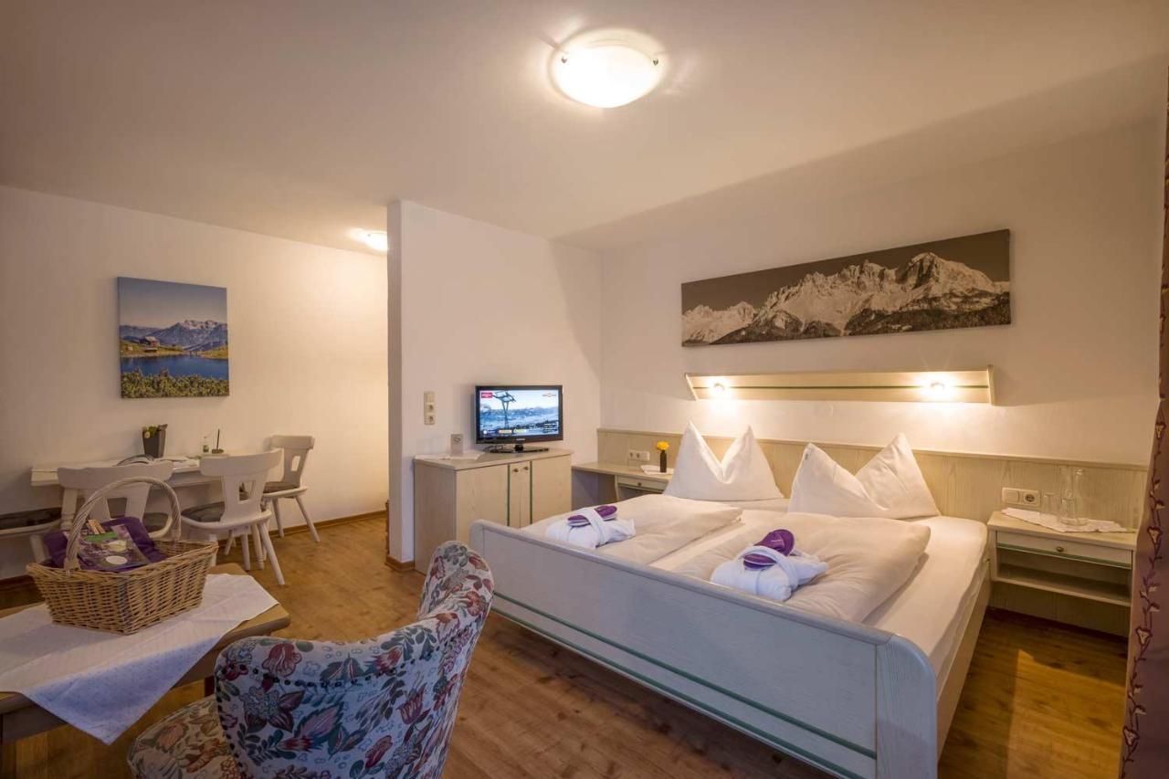 Appartements Am Roemerweg Oberndorf in Tirol Luaran gambar